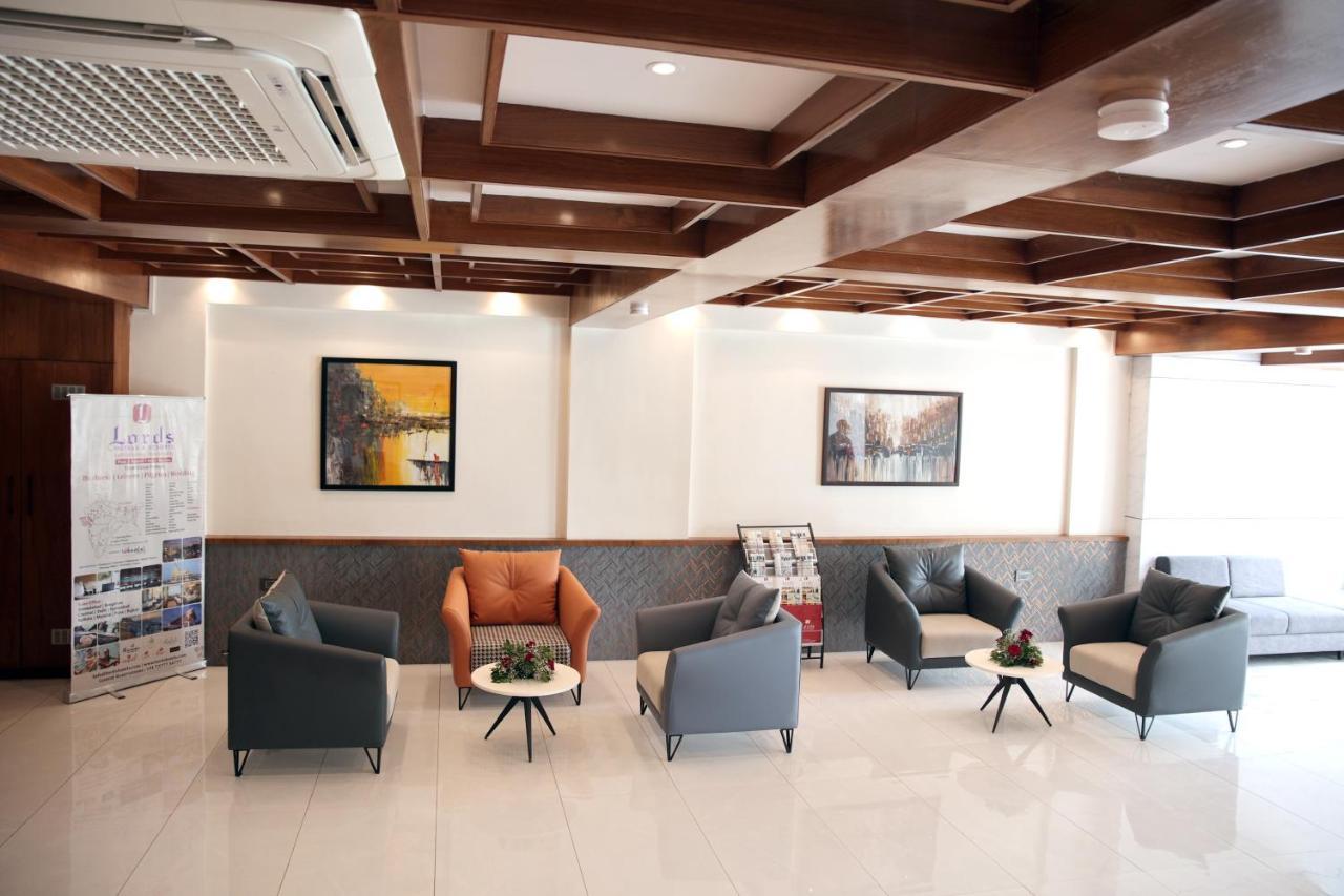 Lords Eco Inn, Ambaji エクステリア 写真