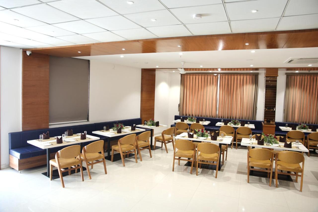 Lords Eco Inn, Ambaji エクステリア 写真