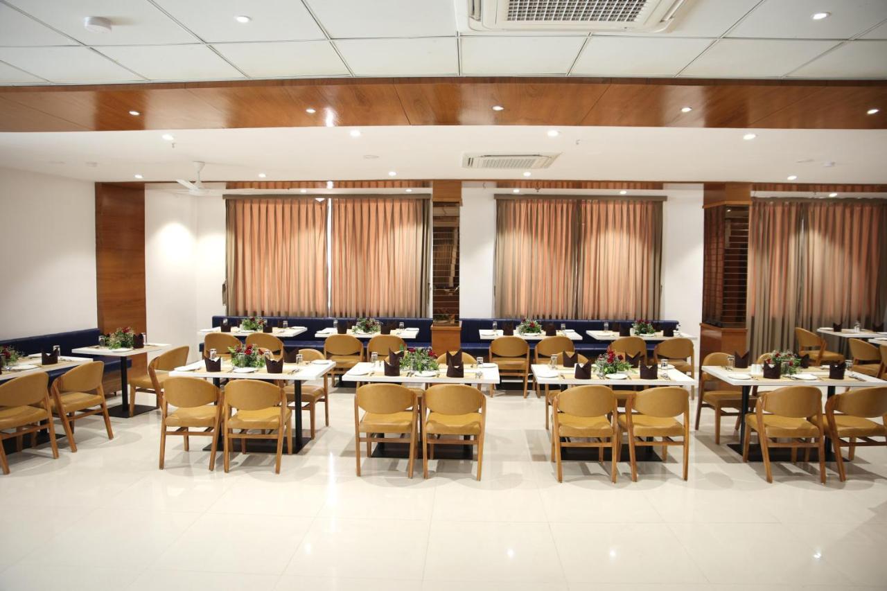 Lords Eco Inn, Ambaji エクステリア 写真