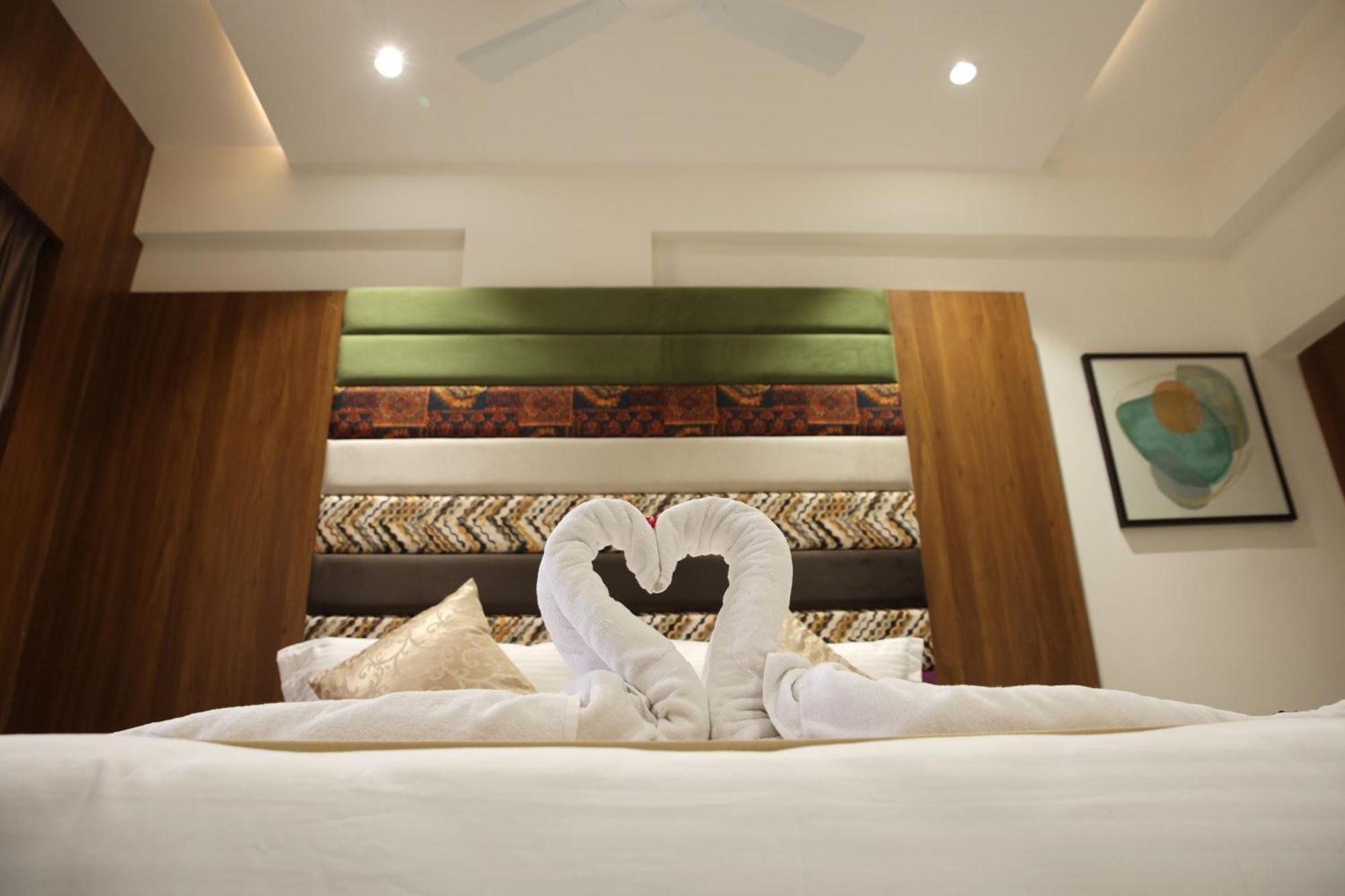 Lords Eco Inn, Ambaji エクステリア 写真